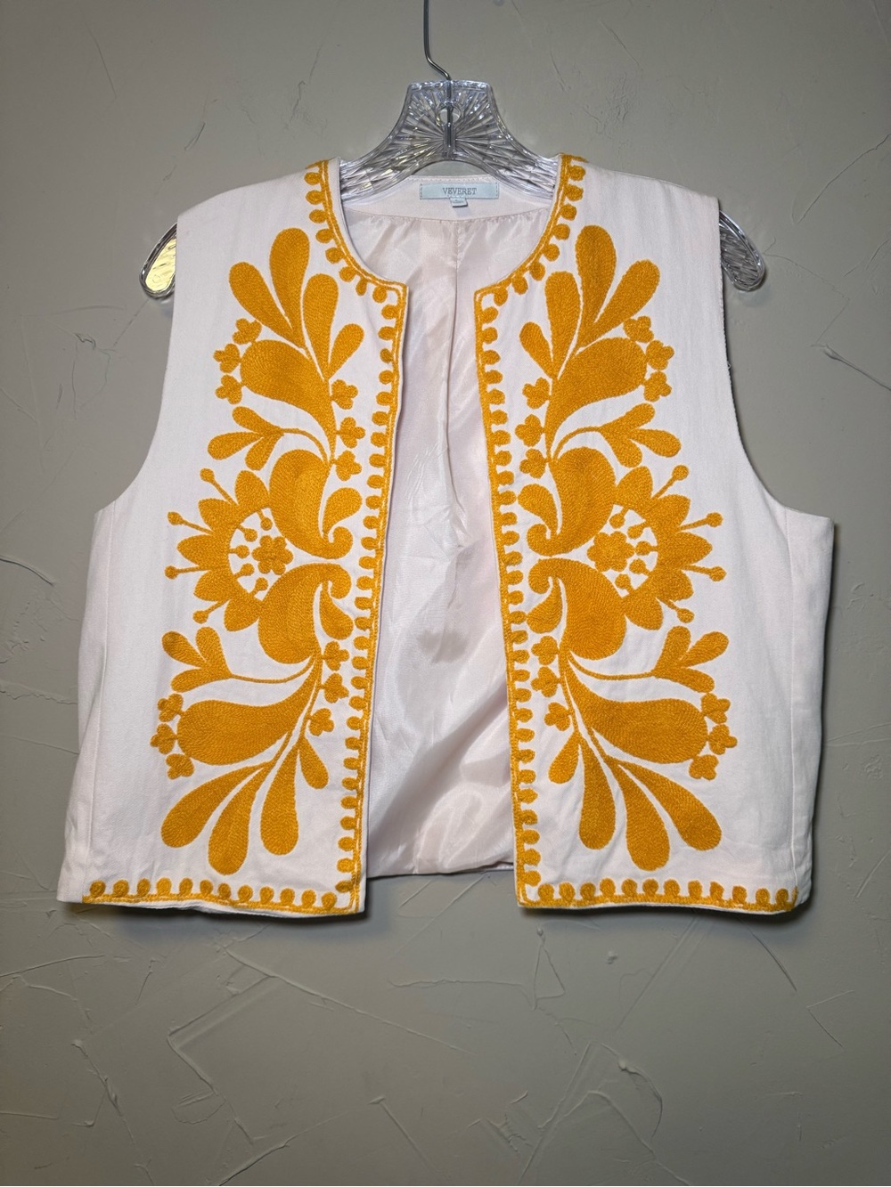 Veveret Boho Embroidered Vest L Cream Yellow Floral Open Front Festival Cottage - Picture 2 of 12